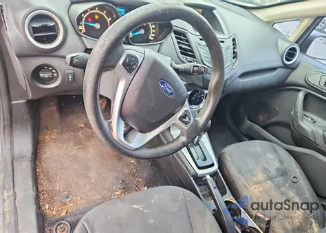 2018 Ford Fiesta Se z USA, uszkodzony, nr VIN 3FADP4EJ9JM110684